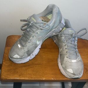 EUC WOMEN’S NIKE ZOOM BREATHE STRUCTURE 15 RUNNING SHOES SIZE 12/EURO 44.5
